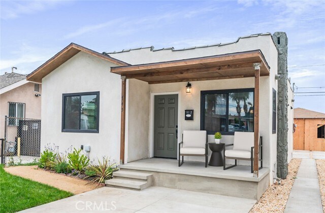 Foto principal - 745 W 106th St