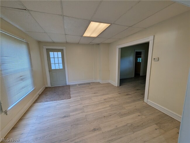 Foto del edificio - 545 W 36th St