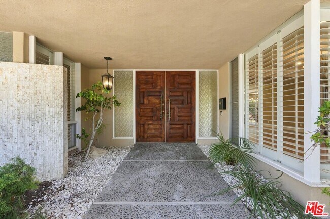 Foto del edificio - 6524 S Holt Ave