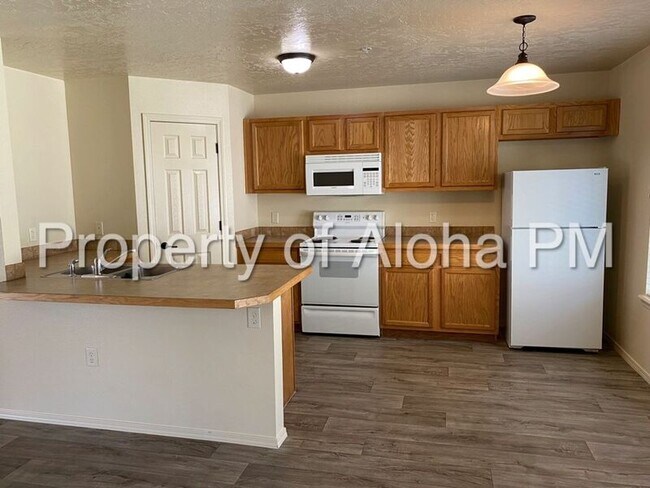 Foto del edificio - 1029 W Pine Ave