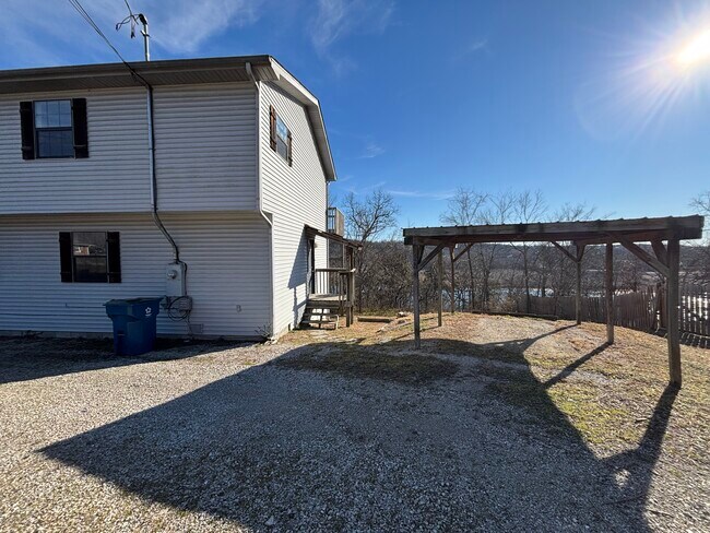 Foto del edificio - 284 Jefferson St