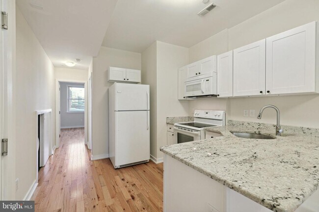 Foto del edificio - 1206 E Palmer St