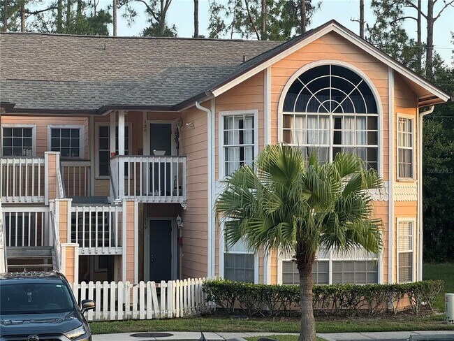 Building Photo - 2012 Royal Bay Blvd