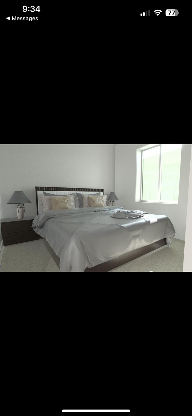 Building Photo - 288 E Center St