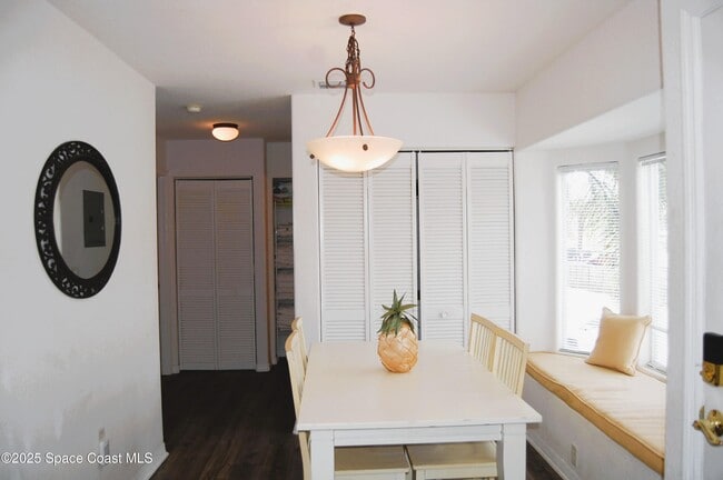 Foto del edificio - 143 Ocean Park Ln