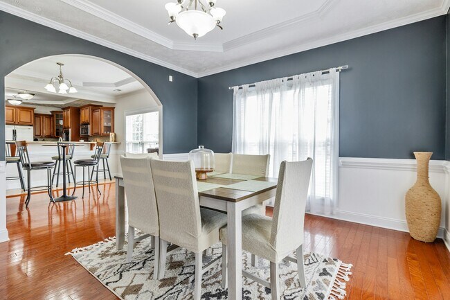 Foto del edificio - 523 Murray Fork Dr