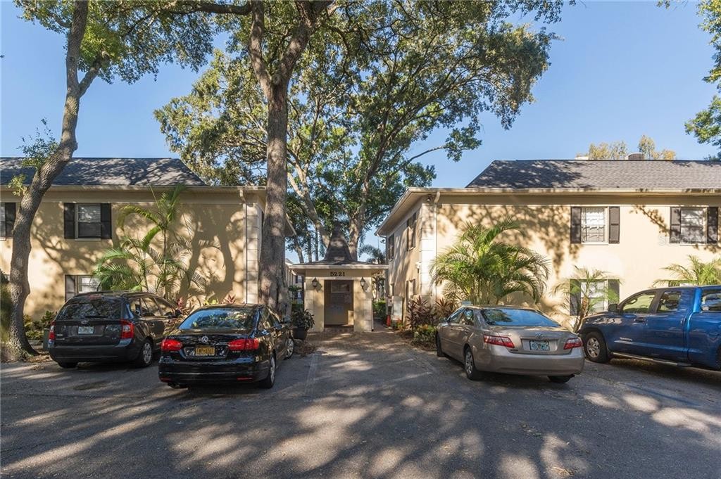 Foto principal - 5221 Bayshore Blvd