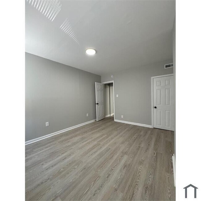 Foto del edificio - 2 Bedroom Spacious Home