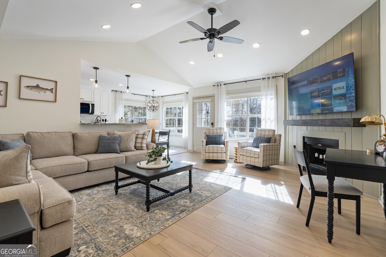 Foto principal - 17 N Wesley Ridge