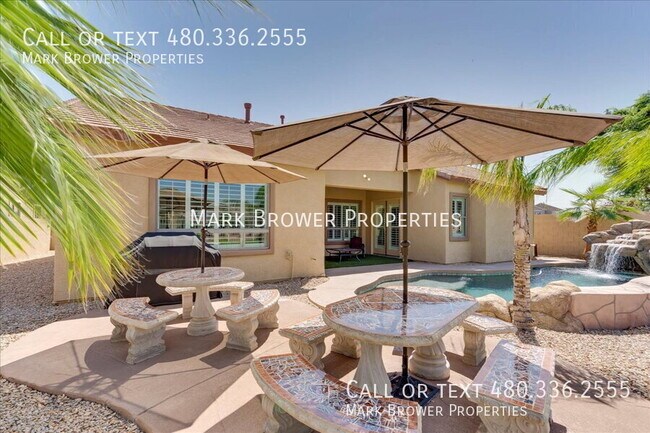 Foto del edificio - 3732 S Halsted Dr