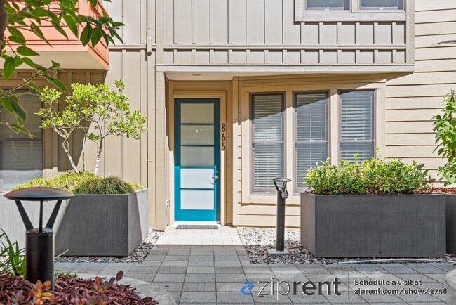 Building Photo - 865 Altaire Walk