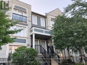 Building Photo - 3015-3015 Destination Dr