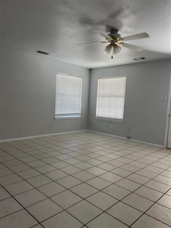 Foto del edificio - BEAUTY ROSWELL