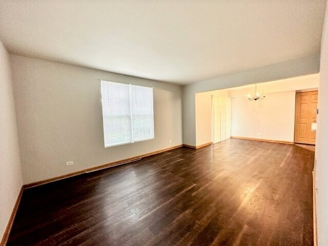 Building Photo - 1045 Symphony Dr