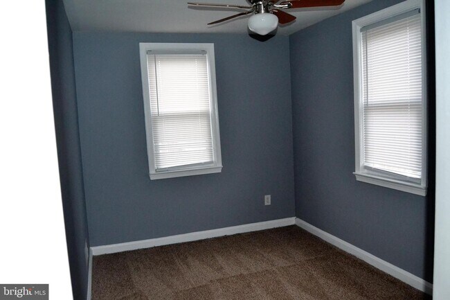 Foto del edificio - 7948 St Claire Ln