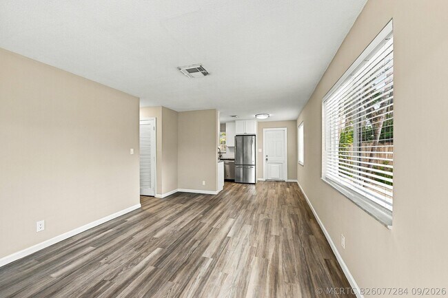 Foto del edificio - 1720 NE 8th Ave