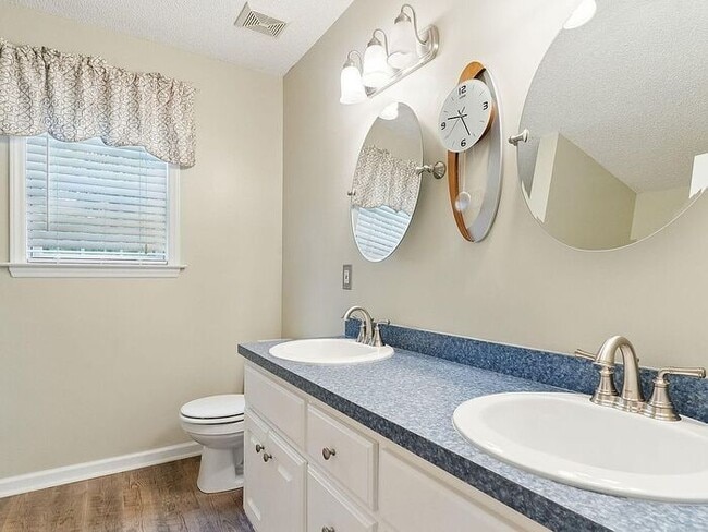 Building Photo - Build Equity While Leasing - Lease and Own...