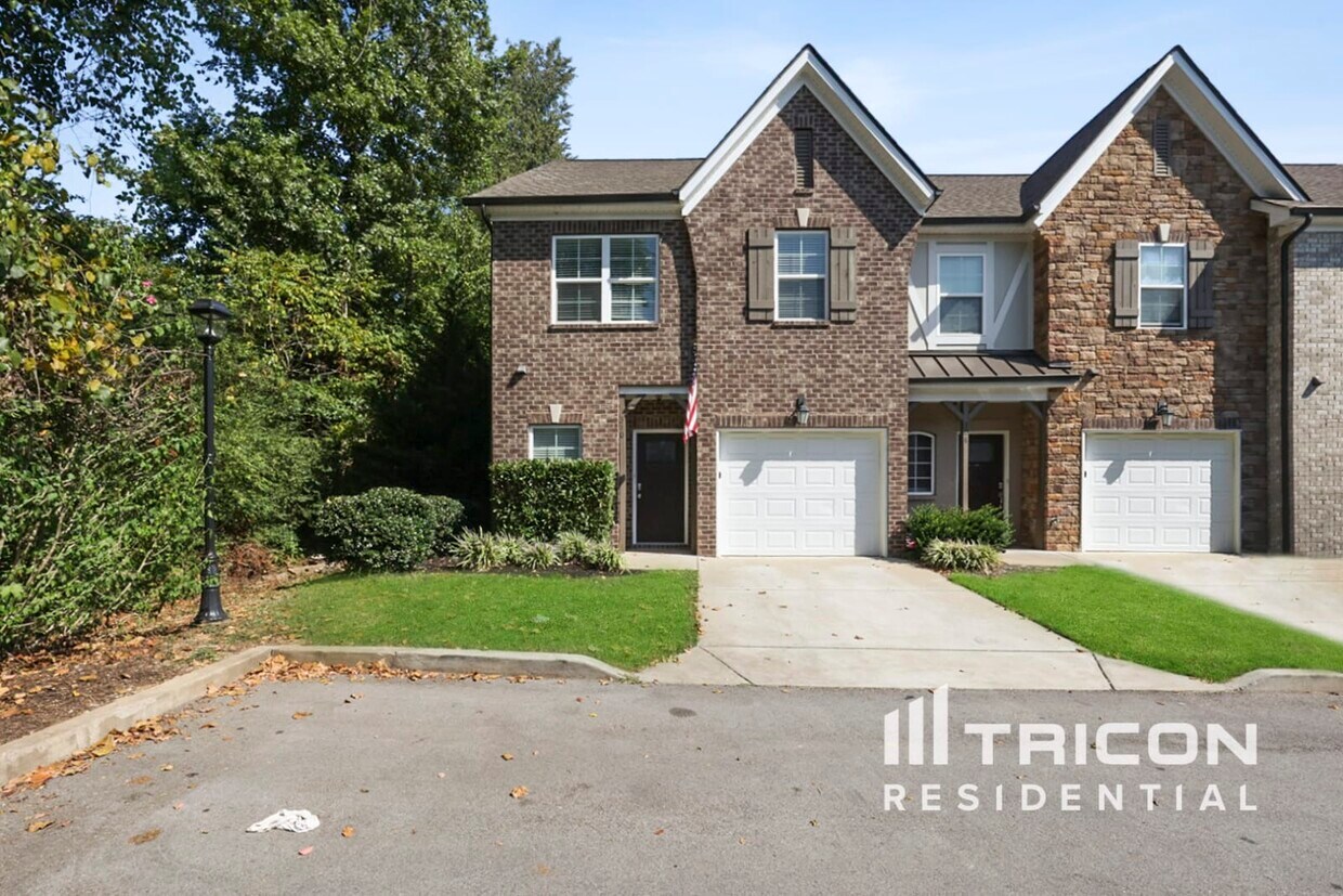 310 Woodfern Court Mount Juliet TN Townhome Rentals in Mt. Juliet TN