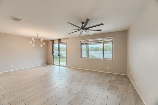 Building Photo - 1754 Grenadine Rd