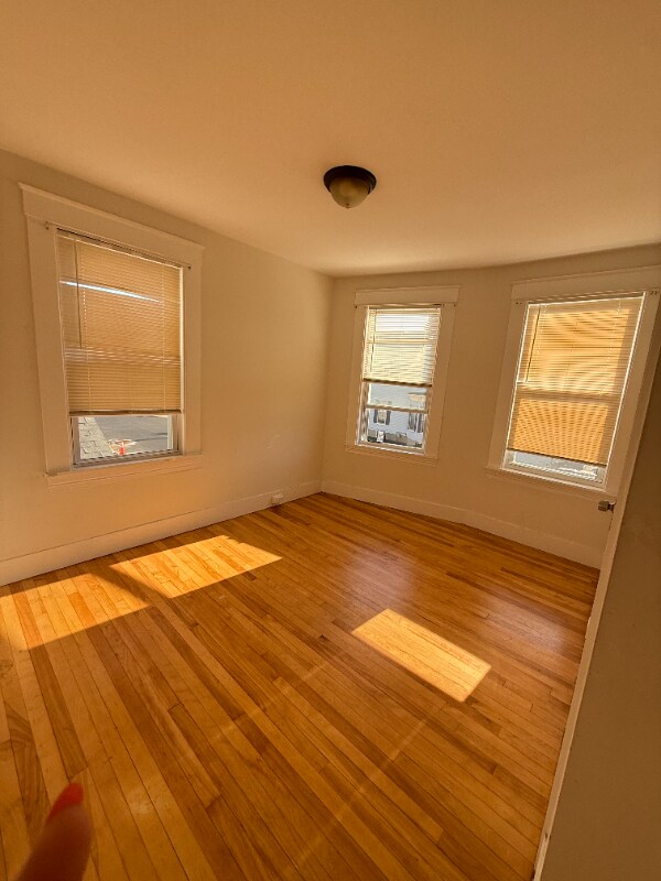 Foto del edificio - 557 Pine St