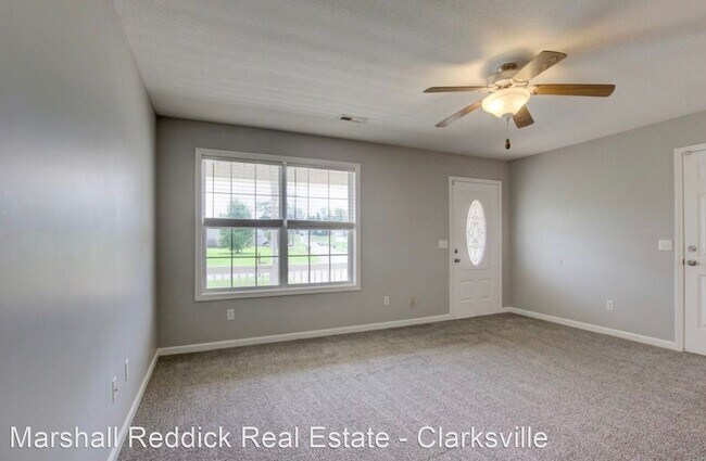 Foto del edificio - 3 br, 2 bath House - 300 Grant Ave.