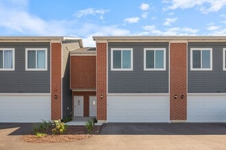 Building Photo - 1214 Gillespie Ln