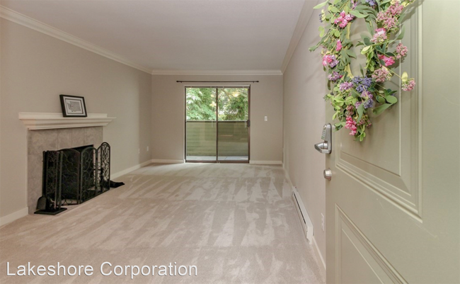 Building Photo - 2 br, 1 bath House - 23417 16th Ave S Apt ...