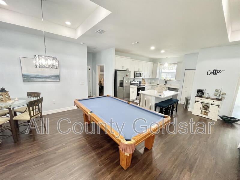 Foto principal - 14108 Chesswood Ln