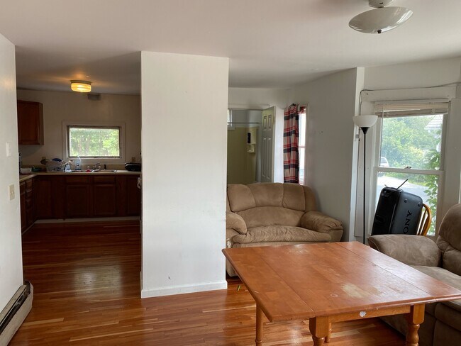 Foto del edificio - 111 Colchester Ave