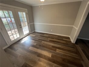 Building Photo - 100 Red Cardinal Rd