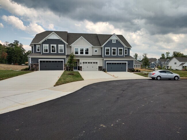 Foto del edificio - 9067 White Plains Ct