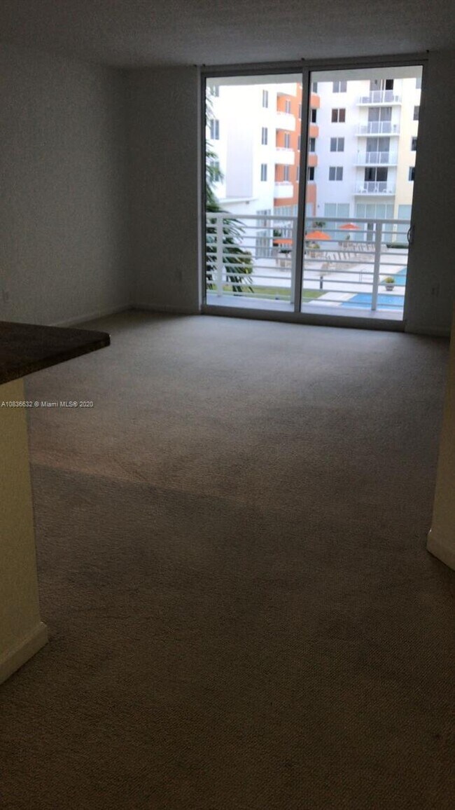 Building Photo - 1 bedroom in Aventura FL 33180