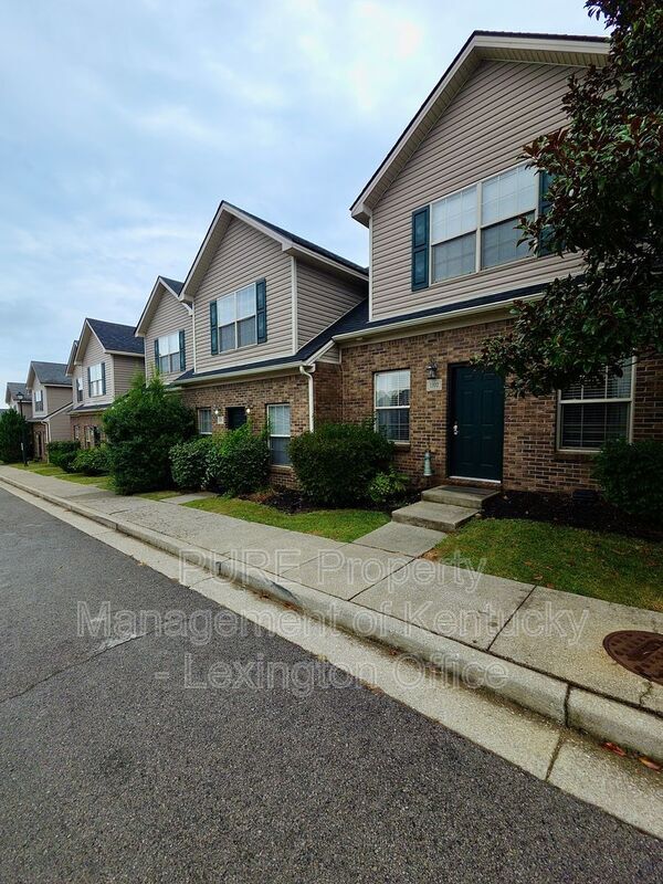 Photo - 1104 Oatlands Park Townhome