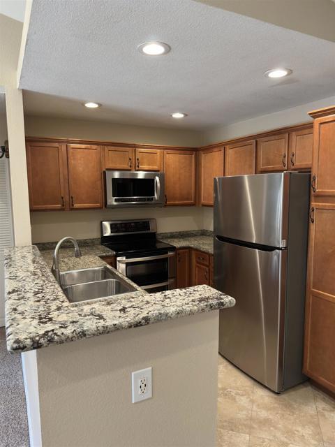 Foto del edificio - 12190 Cuyamaca College Dr E