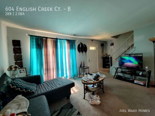 Building Photo - Cute 2 Bedroom 1.5 Bath Condo on a Quiet C...