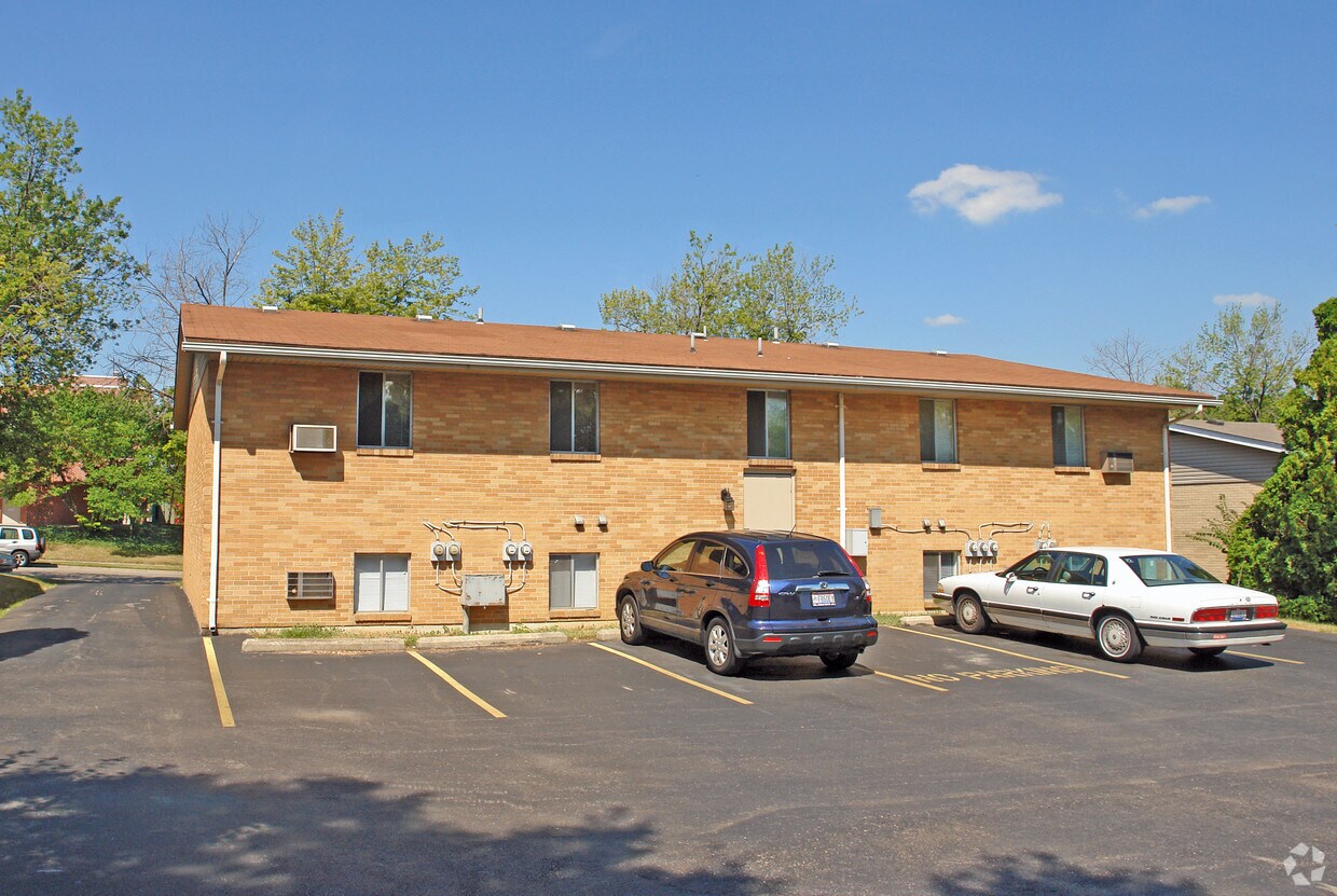 2846 Bobbie Pl, Dayton, OH 45429 Apartments in Dayton, OH