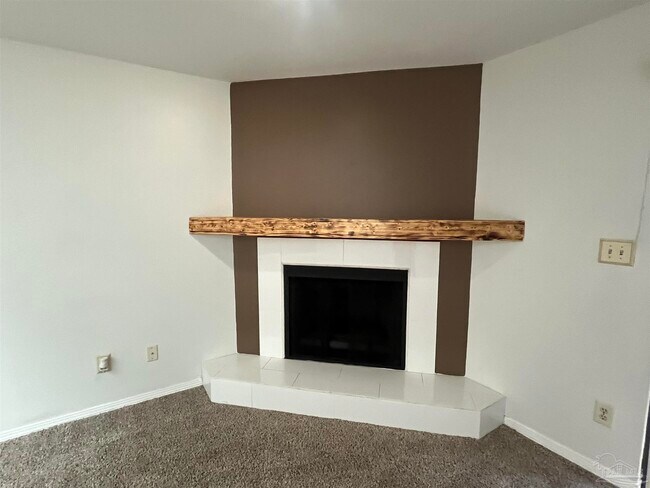 Foto del edificio - 4277 Brookside Dr