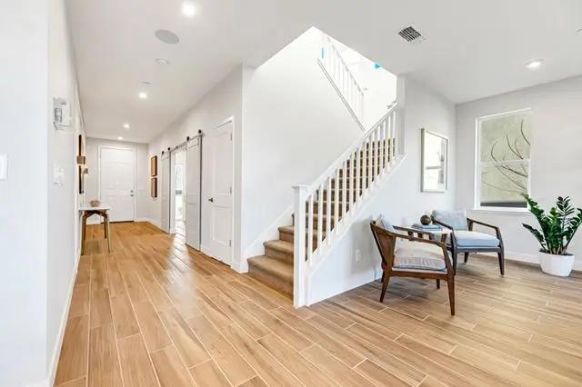 Foto del edificio - 1580 Blue Moon Ln