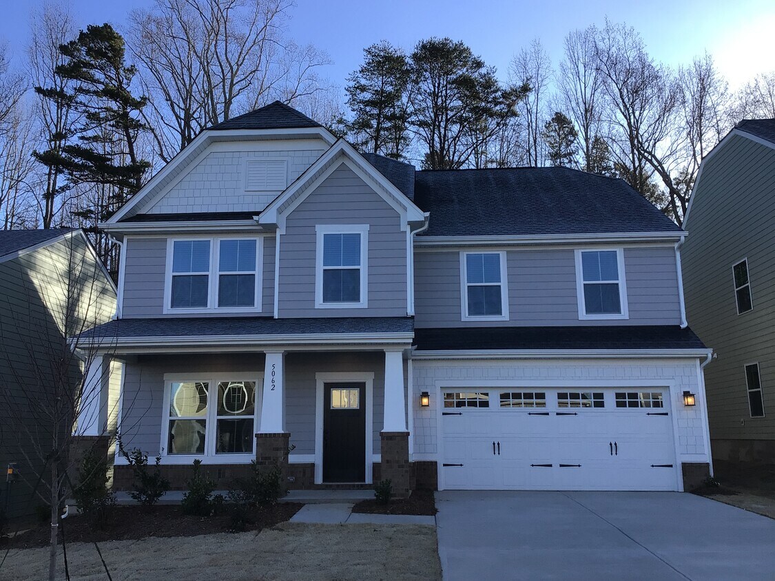 Foto principal - 5062 Twin River Drive
