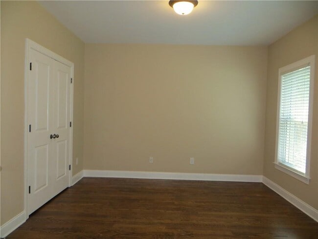 Foto del edificio - 131 W Ridge Way