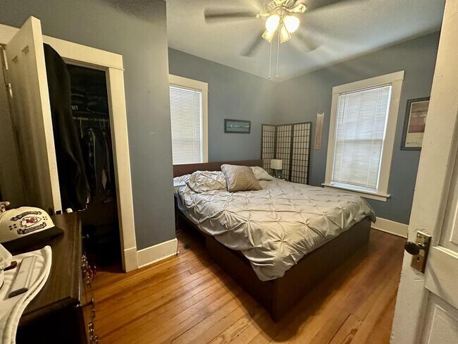 Foto del edificio - 936 Alabama St