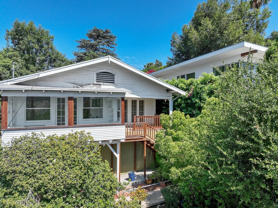 2117 Vestal Ave, Los Angeles, CA 90026 House Rental in Los Angeles, CA