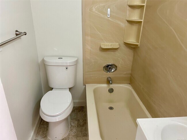 Foto del edificio - 326 N Terrace Ave