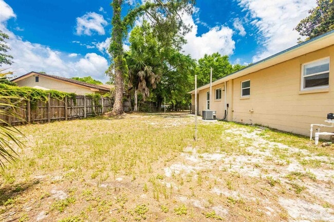 Foto del edificio - 22 Laurie Dr NE