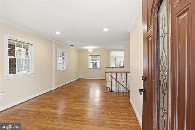 Building Photo - 7416 Sportsman Dr