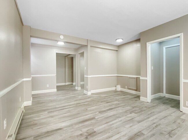 Foto del edificio - 104 S Beechtree St