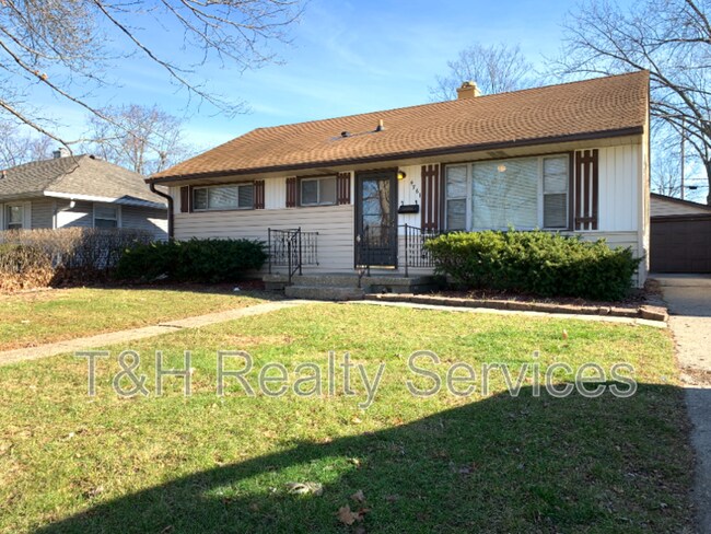 Foto del edificio - 4761 Wellington Ave