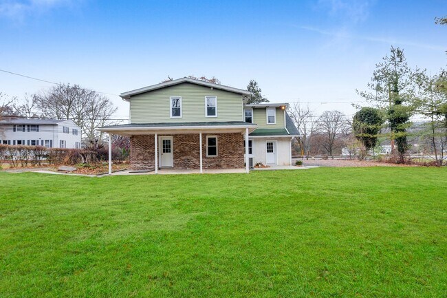 Foto del edificio - 4453 Old Bethlehem Pike