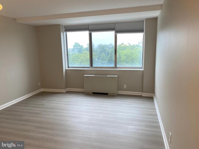 Foto del edificio - 301 N Beauregard St