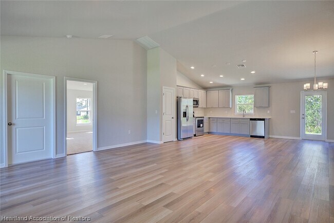 Building Photo - 5523 Castania Dr